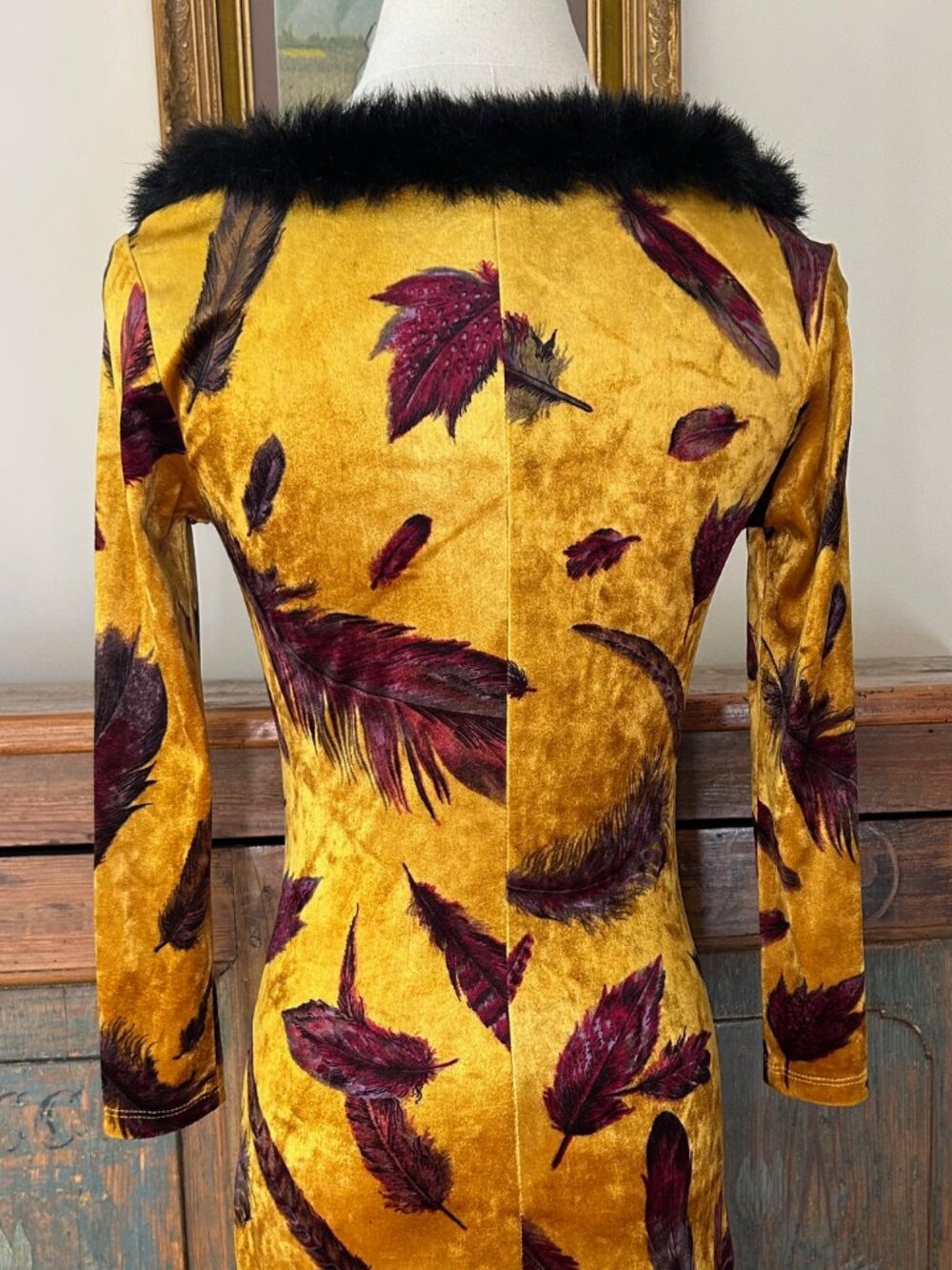 ***SOLD***Vintage Betsey Johnson New York Feather Velvet Dress - Picture 8 of 9